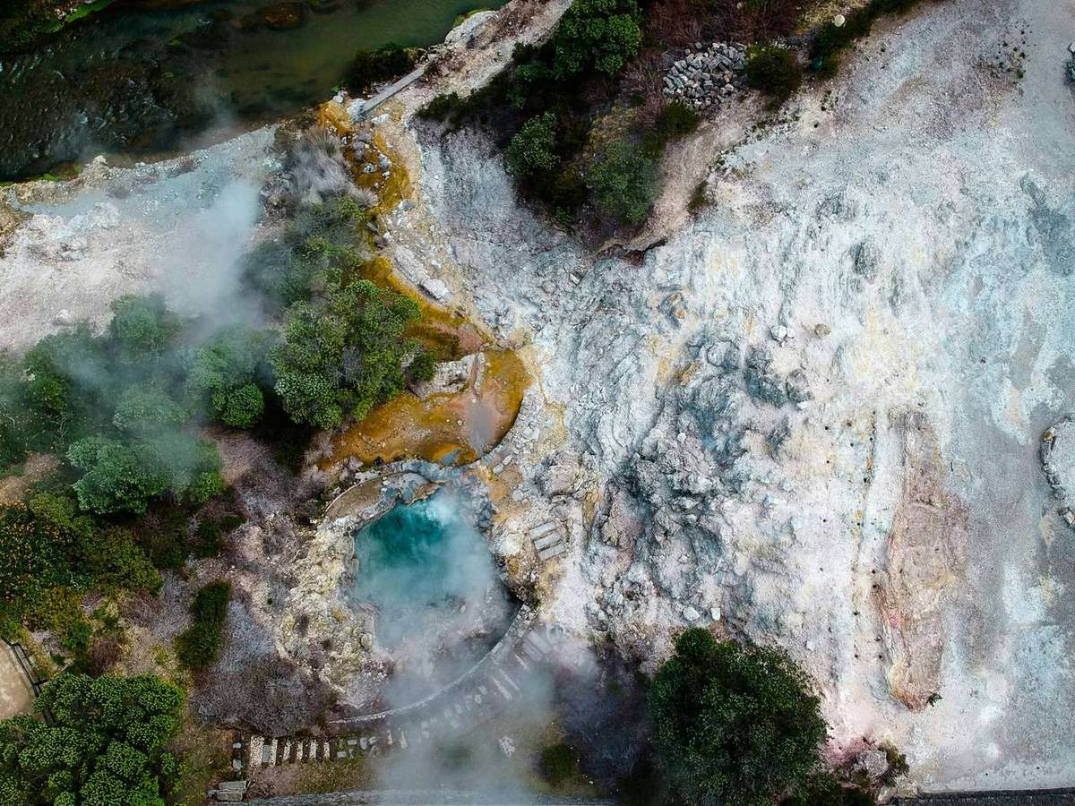 Furnas Valley geothermal fumaroles